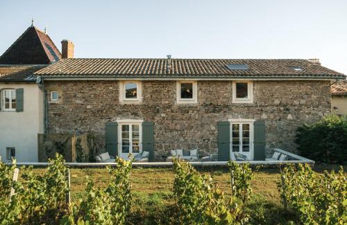 Julienas Maison | Le Pavillon des Capitans
