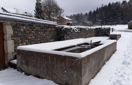 Le Pertuis Maison | Le Pertuis - Ambiance Chalet, tout confort, proche du Puy-en-Velay
