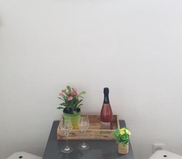 Epernay Appartement | LE PETIT BOUCHON - 6 Rue de l'Égalité