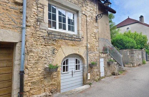 Chateau-Chalon Maison | Le petit cocon de Chateau Chalon