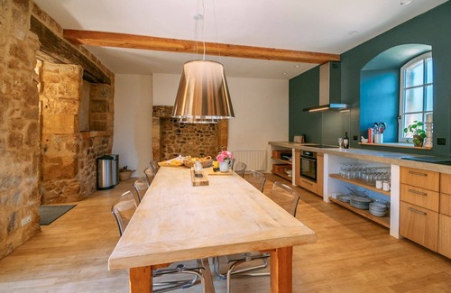 Baneuil Villa | Le Petit Cour - Trois Chambres Villa, Couchages 6