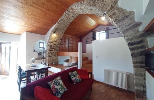 Fraissinet-de-Fourques Maison | Le petit gite du veygalier