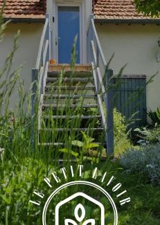 Mayet Appartement | Le Petit Lavoir - Joli studio à Mayet