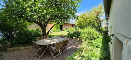 Mayet Appartement | Le Petit Lavoir - Maison Cosy à Mayet