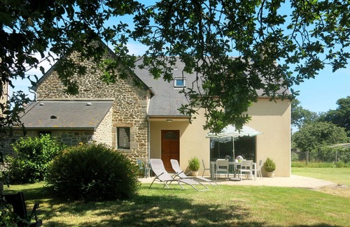 Le Tronchet Maison | Le Petit Maître by Interhome