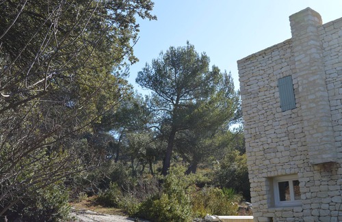 Lagnes Maison | Le petit Mazet réservé aux amoureux