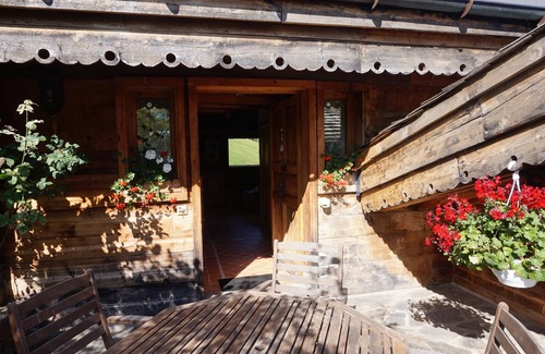 Praz-sur-Arly Chalet De Ski | Le Petit Mazot