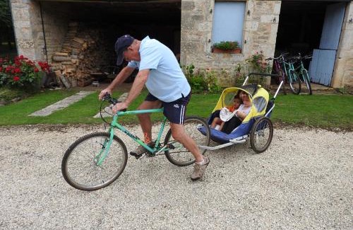 Sainte-Soline Lit Et Petit-Déjeuner | Le Petit Moulin Tournesol BnB