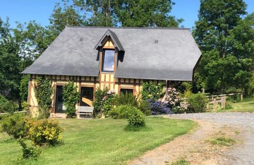 Bonneville-la-Louvet Maison | Le petit Orchard
