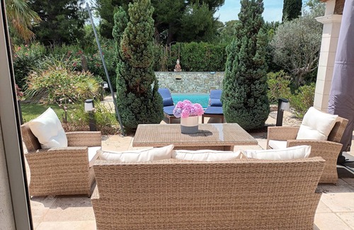 Aubagne Villa | LE PETIT PARADIS PROVENCAL dans le quartier chic et calme d'AUBAGNE.