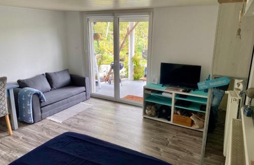 Ingwiller Appartement | Le Pi'style(chambre,cuisine,salle d’eau,terrasse)