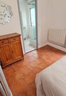 Chinon Appartement | Le pied du château - Chinon centre
