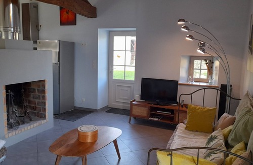Saint-Pierre-d'Amilly Maison | Le Pigeonnier pour les groupes, entre la Rochelle et le Marais Poitevin