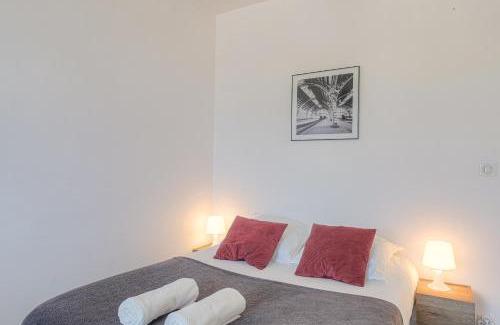 Vienne Appartement | Le Pipet - T2 avec terrasse, vue, à deux pas du théâtre antique
