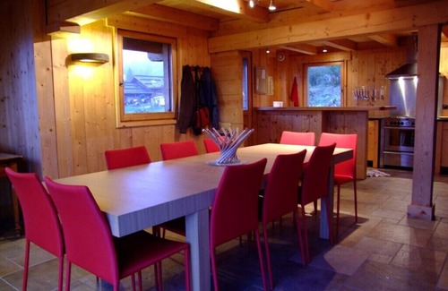 Saint-Nicolas-la-Chapelle Chalet De Ski | Le Plan 007 Chalet de 10 personnes face au Mont-Blanc avec une vue imprenable