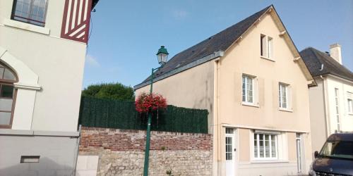Le Mele-sur-Sarthe Appartement | le Plain Pied sur place