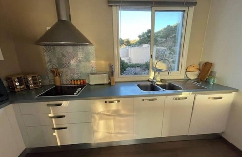 La Panouse Appartement | Le plus haute vue de la ville, à 8 min des calanques