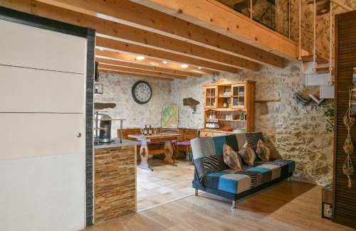 Chanaz Appartement | Le Portougais, Chalet À Chanaz