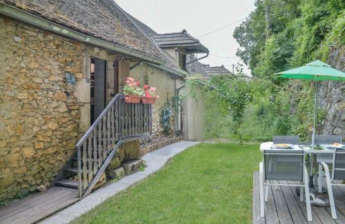 Chanaz Appartement | Le Portougais, Chalet À Chanaz