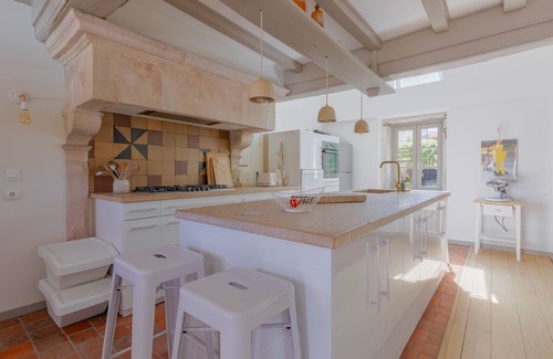 Saint-Ythaire Maison | Le Pressoir - maison de campagne familiale - Piscine - Jardin - Wifi/Fibre