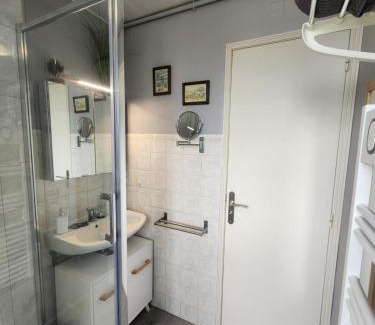 Le Marais Appartement | Le Pti't Normand - Studio Cosy à la Gare