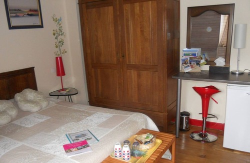 Menesplet Maison | Le Puits des Lucques Chambres d'Hotes
