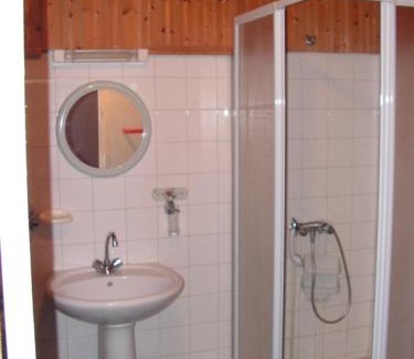 Saint-Mathurin Lit Et Petit-Déjeuner | Le Puy Babin chambres familiales à la ferme