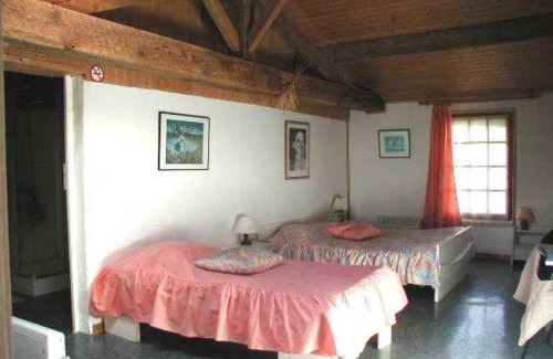 Saint-Mathurin Lit Et Petit-Déjeuner | Le Puy Babin chambres familiales à la ferme