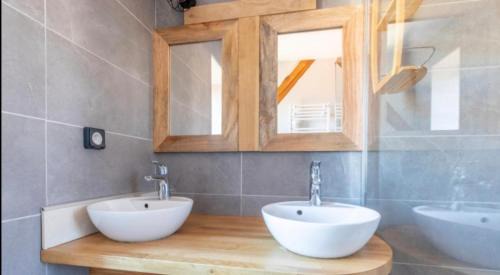 Montaigut-le-Blanc Maison | Le Puy De Dome