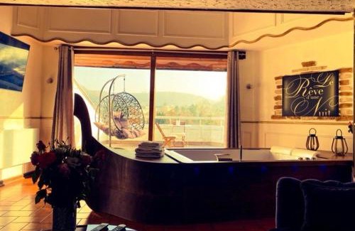 Forbach Station Balnéaire | Le Rêve d'une Nuit suite Venise