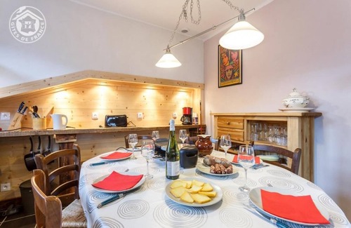 La Lechere Maison | LE REBELLIN - LA LECHERE