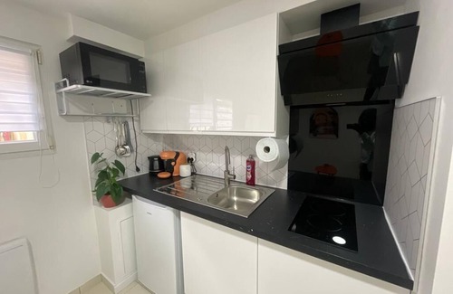 Bobigny Appartement | Le refuge coloré à 15 minutes de Paris
