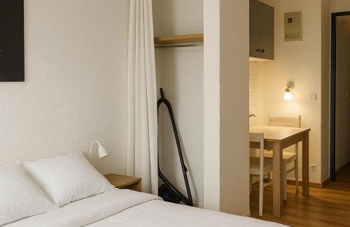 La Celle-sous-Gouzon Appartement | Le Refuge du Sacré Cœur Studio proche Basilique