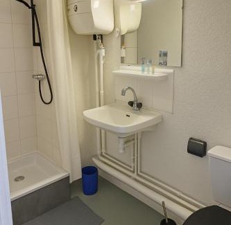 La Celle-sous-Gouzon Appartement | Le Refuge du Sacré Cœur Studio proche Basilique