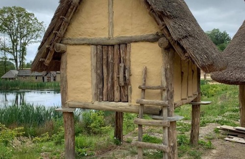 Montcornet Maison | LE RELAIS DE LA FONTAINE