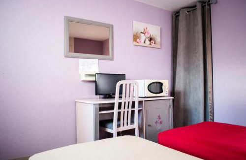 Vibraye Hôtel | Le relais du chapeau rouge