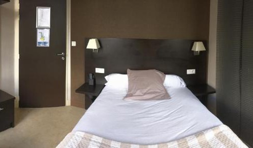 Saint-Quentin-les-Anges Hôtel | Le Relais