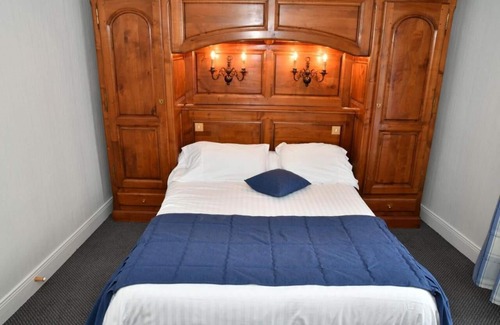 Aurillac Hôtel | Le Renaissance