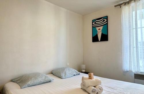 Saint-Pierre - Rene II - Bonsecours Appartement | Le Repère - 2 à 4 personnes - Lit King Size - Proche Gare