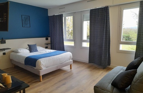 Blyes Hôtel | Le Riccoty
