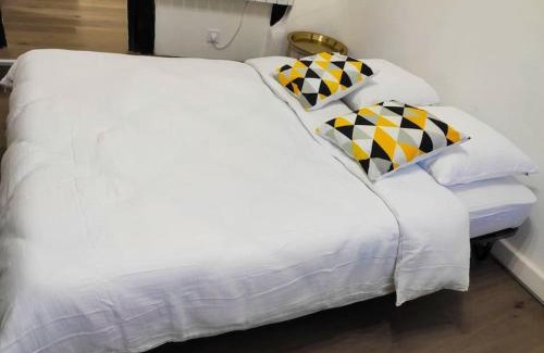 Pont-Audemer - Val de Risle Appartement | Le Rislois des Baquets - Studio moderne et cosy