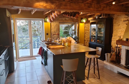 Parmilieu Maison | Le Rocher de la baronne : gîte de charme 6/8 pers.