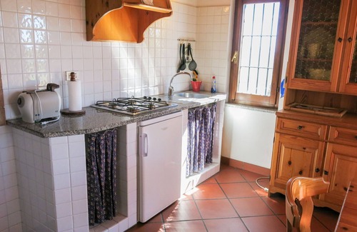 Grazzano Badoglio Maison | Le Rose Rosse by Interhome