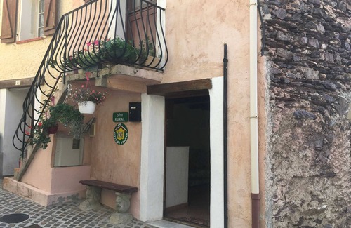 Roure Maison | Le Rourois - ROURE - Gîte