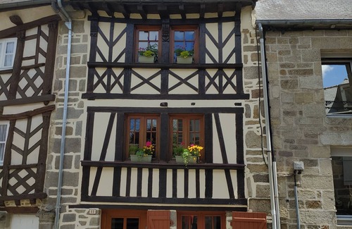Plemy Maison | Le Séchoir Moncontour