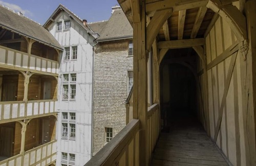 Old Town Appartement | Le Sacré Troyes - TROYES