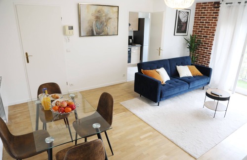 Saint-Cyr-l'Ecole Appartement | Le Saint Cyrien, À 5mn de Versailles et 25mn de Paris, idéal famille & business