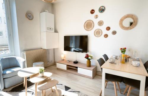 Centre ville - Urbanistes Appartement | Le Savigny - CONFORT HÔTE