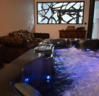 Coteaux Ouest Appartement | Le secret d’Adam