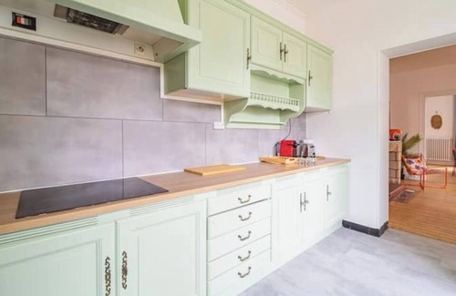 Reims Appartement | Le Seventies - Exceptional 4 rooms & billiards